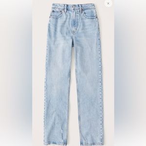 Abercrombie & Fitch 90’s Straight Ultra High Rise Jean